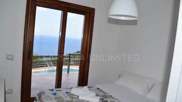 2 habitaciones y cuna de viaje
