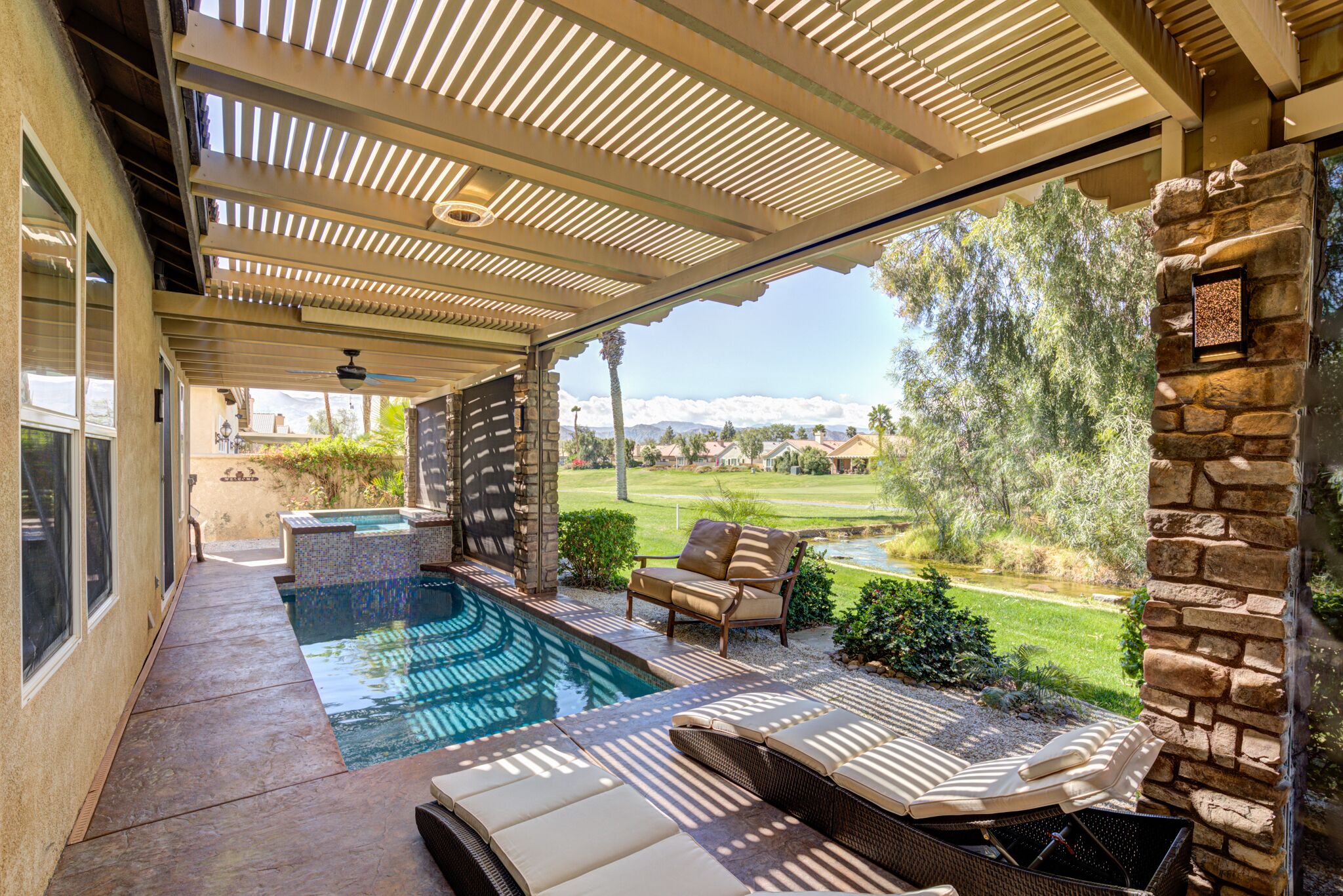 Home By The River with Private Pool and Spa