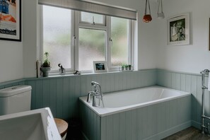 Badewanne, Haartrockner