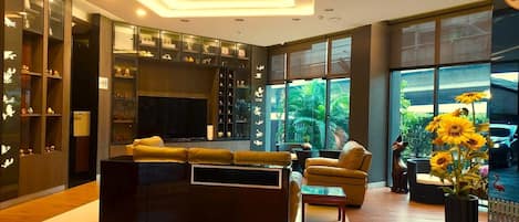 Lobby sitting area