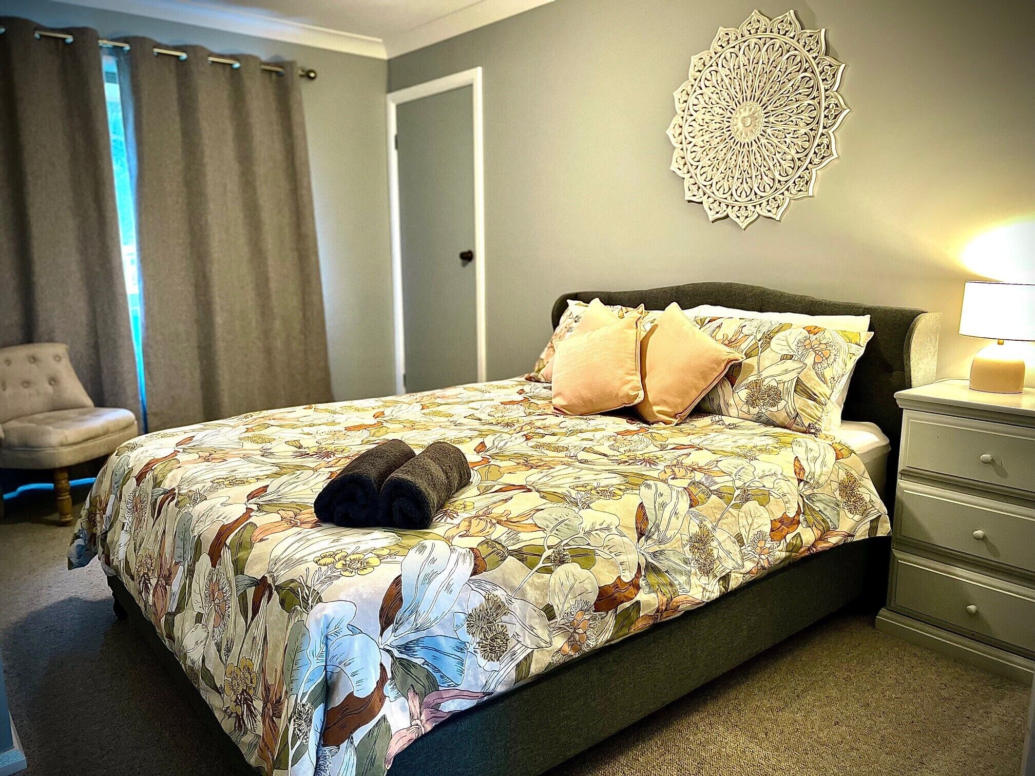 4 habitaciones, wifi gratis y ropa de cama 