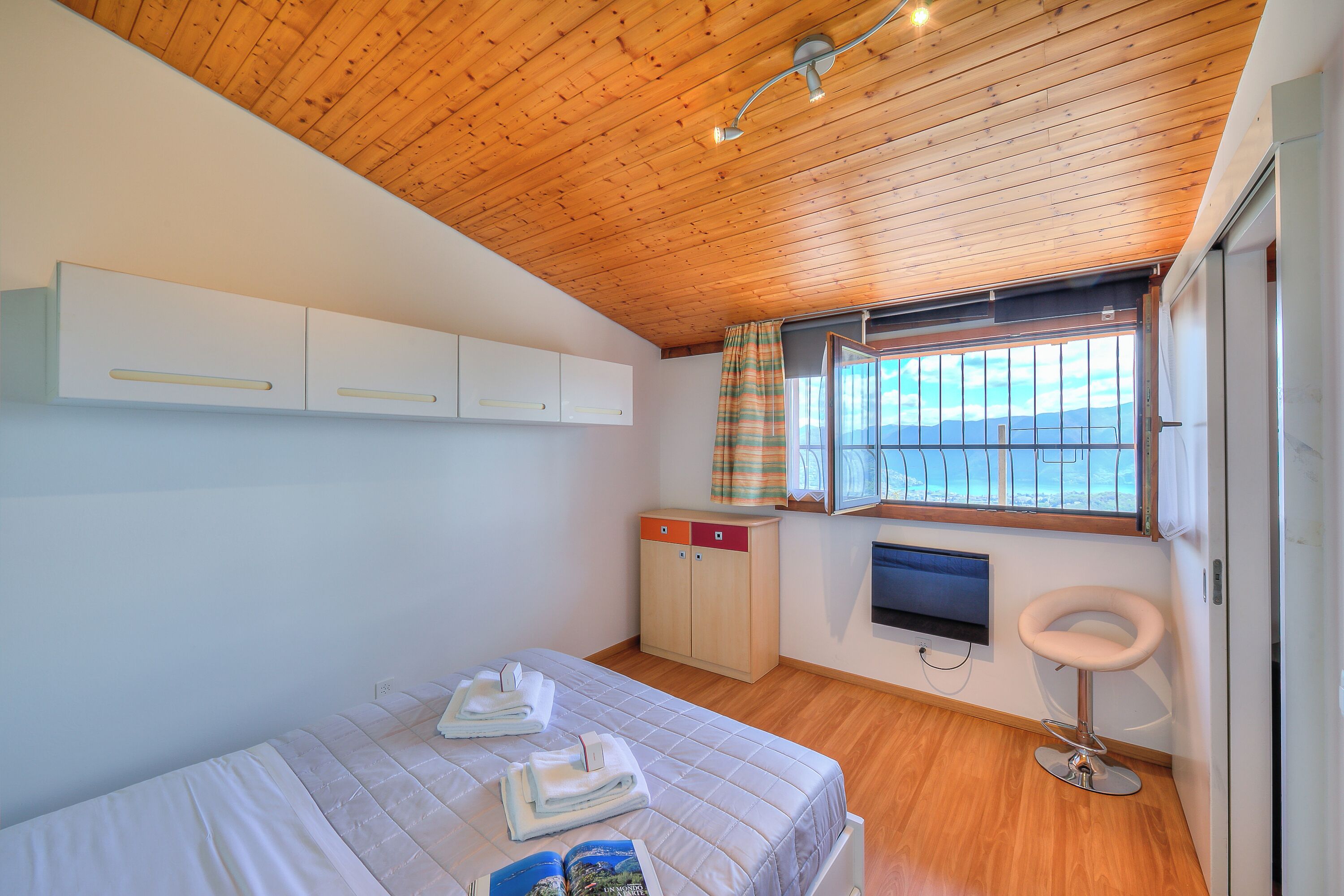 Family Apartment, Multiple Bedrooms, Mountainside (Petit Cadeau) | 1 bedroom, laptop workspace, free WiFi, bed sheets