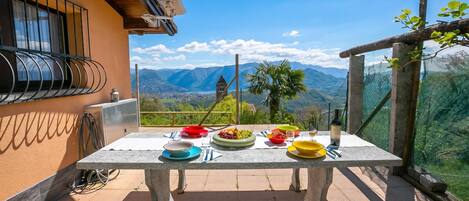 Family Apartment, 1 Bedroom, Terrace, Mountainside (Petit Cadeau with Terrace and Private) | Outdoor dining