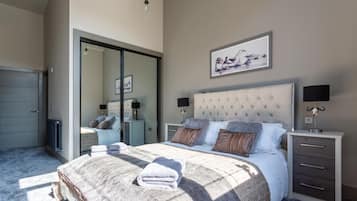 Loft superluxo, banheiro privativo (Manhattan Loft Apartment) | 4 quartos