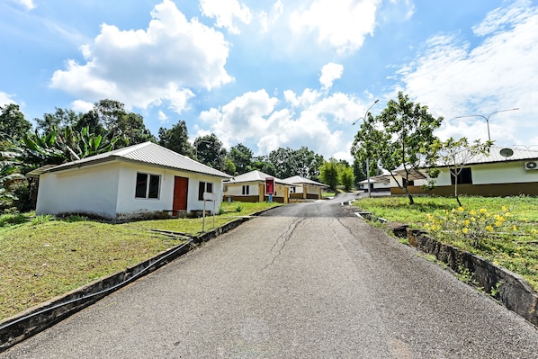 Front of property - Hotel O Usima Forest Resort (Malacca City)