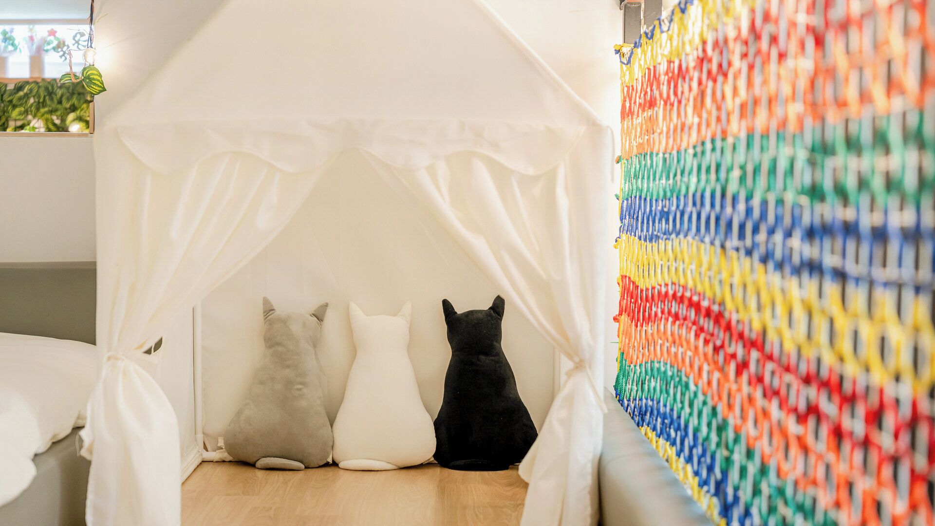 Basic Room, 3 Bedrooms (ALADDIN POOL) | 3 bedrooms, free WiFi