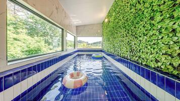 Basic-rum - 3 sovrum (YOYO POOL) | 3 sovrum och gratis wi-fi