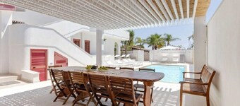 Villa 'Rosimeli' close to the Beach with Pool & Wi-Fi