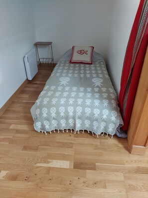 1 bedroom, free WiFi, bed sheets - Renovated apartment in the center of Castellane/gorges du verdon (Castellane)