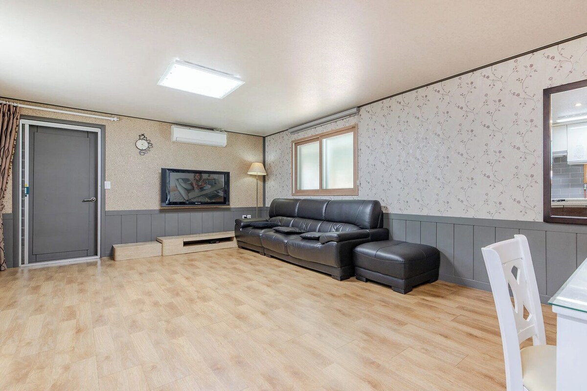 Basic-Zimmer, 1 Schlafzimmer (Byeolchae(Danche)) | 1 Schlafzimmer, kostenloses WLAN