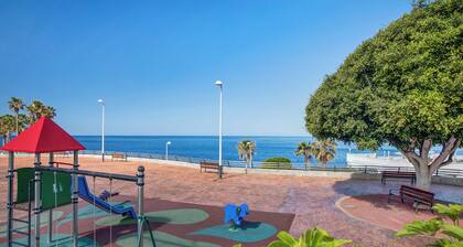 Maison "Aguaviva", vacances parfaites avec vue sur la mer, piscine et Wi-Fi.