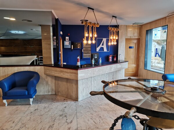 Hotel Arha Santoña - Santoña