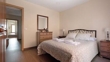 2 soveværelser, strygejern/strygebræt, gratis Wi-Fi, sengetøj