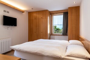 2 bedrooms, free WiFi, bed sheets - Rodella A Parte Campitello (Campitello di Fassa)