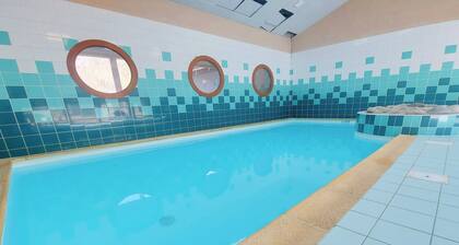 Gemütliches Apartment nahe Zentrum mit Pool und Sporteinrichtungen