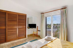 2 camere, ferro/asse da stiro, Wi-Fi gratuito, lenzuola