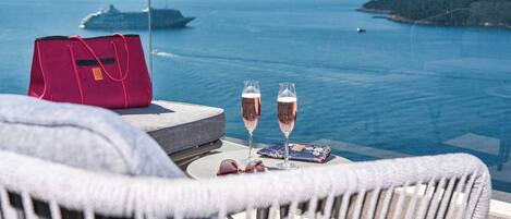 Apartment (Two bedroom Apartment with Terrace an) | View from room