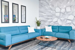 Apartment (Two bedroom Apartment with Terrace an) | Living room