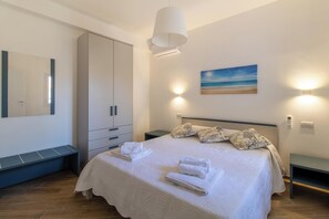 2 Schlafzimmer, Bügeleisen/Bügelbrett, kostenloses WLAN, Bettwäsche