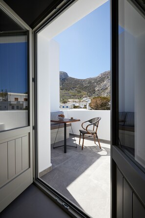 Familien-Dreibettzimmer, 1 Schlafzimmer, Whirlpool, Bergblick | Blick vom Balkon