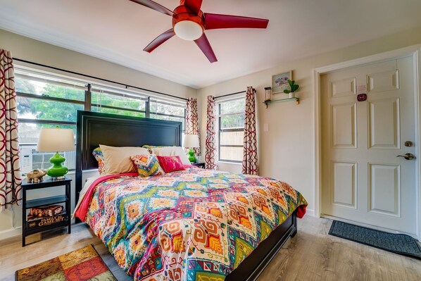 Iron/ironing board, travel crib, free WiFi, bed sheets