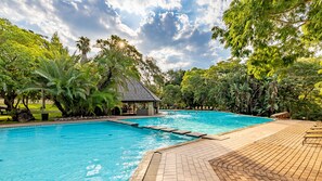 3 outdoor pools