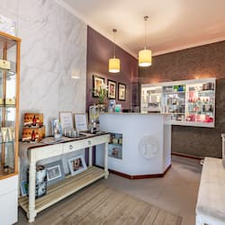 Couples treatment room(s), steam room, body treatments, aromatherapy