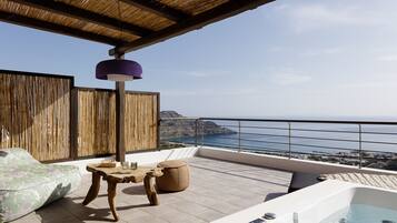 Apartamento, 2 quartos, banheira de hidromassagem, vista para o mar | Terraço/pátio