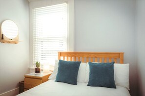2 Schlafzimmer, Bügeleisen/Bügelbrett, Reisekinderbett, kostenloses WLAN