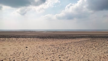 Una playa cerca