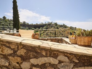 Classic House | Terrace/patio - Petreas Tower (West Mani)