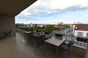 Terrace/patio - Trigo Hotel (Nevsehir)