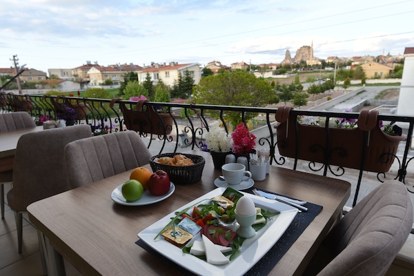 Free daily local cuisine breakfast