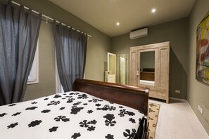 Deluxe-Apartment | 1 Schlafzimmer, hochwertige Bettwaren, Daunenbettdecken