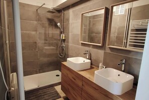 Dusche