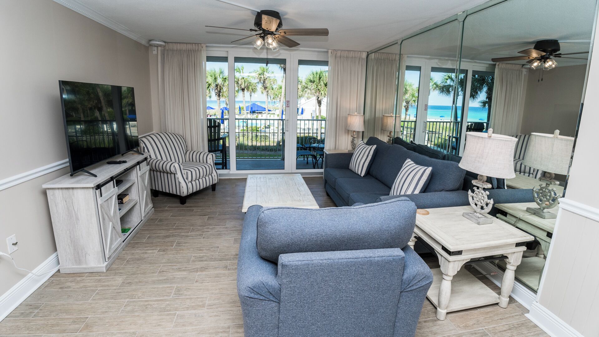 Smart TV, DVD player