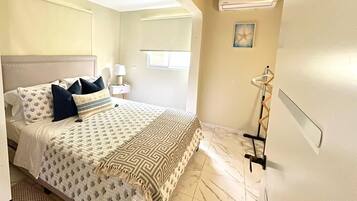 4 chambres, fer et planche à repasser, Wi-Fi