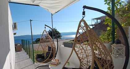 Brela, cozy house with a beautiful sea view