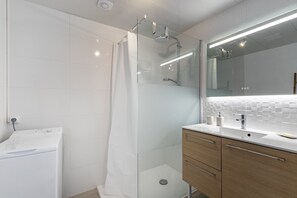 Shower, hair dryer