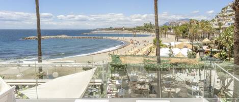 Zimmersafe, Bügeleisen/Bügelbrett, kostenloses WLAN, Bettwäsche