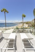 In-room safe, iron/ironing board, free WiFi, bed sheets