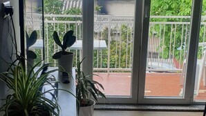 Ảnh chưa phân loại, 4 trong số 22 ảnh, nút