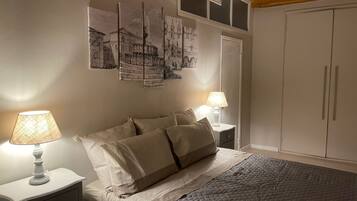 1 bedroom, desk, free WiFi