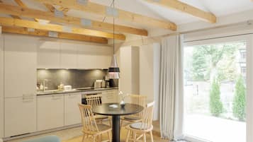 Apartment Garden house with terrace | In-room dining