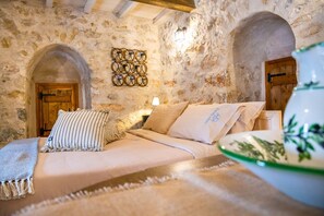 Room, 2 Bedrooms | Iron/ironing board, free WiFi, bed sheets - Dandy Villas Tower-Built in 17th century (East Mani)