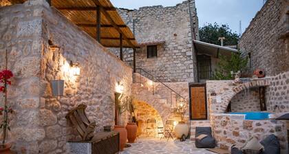 Dandy Villas Tower-Built in 17th century