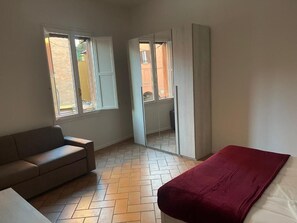 Comfort-Apartment | 2 Schlafzimmer, Bügeleisen/Bügelbrett, kostenloses WLAN, Bettwäsche