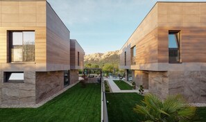 Property grounds - Stylish Villa Besca with heated infinity pool (Baska)