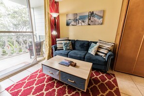 Estúdio | Sala de estar | Smart TV, serviços de streaming