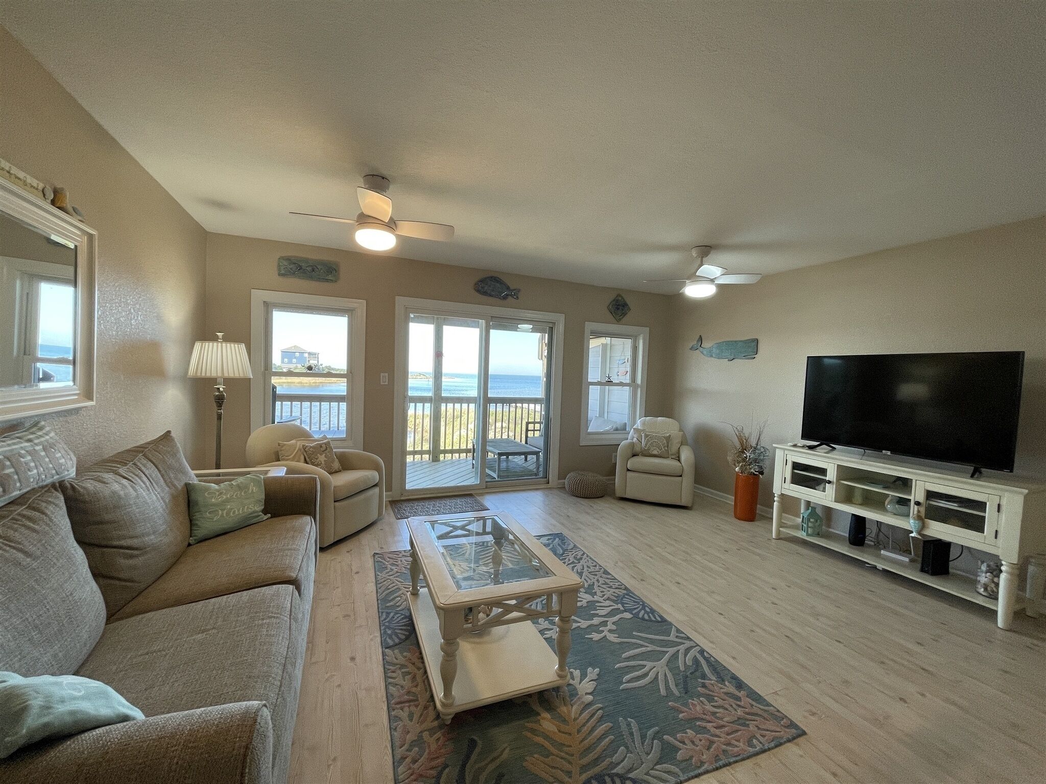 Condo, 1 Bedroom | Living area | TV